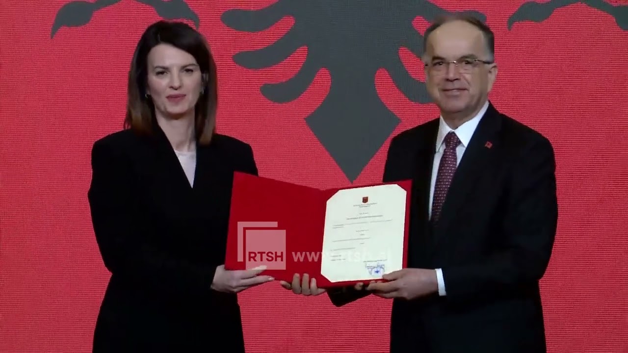 Betohen ministrat e rinj para presidentit , 7 anëtarë të kabinetit “Rama” marrin detyrën