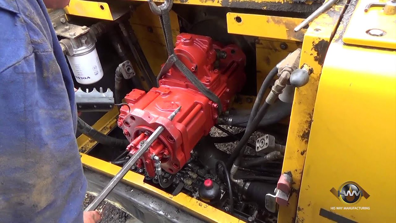How to Install a Hydraulic Pump on an Excavator
