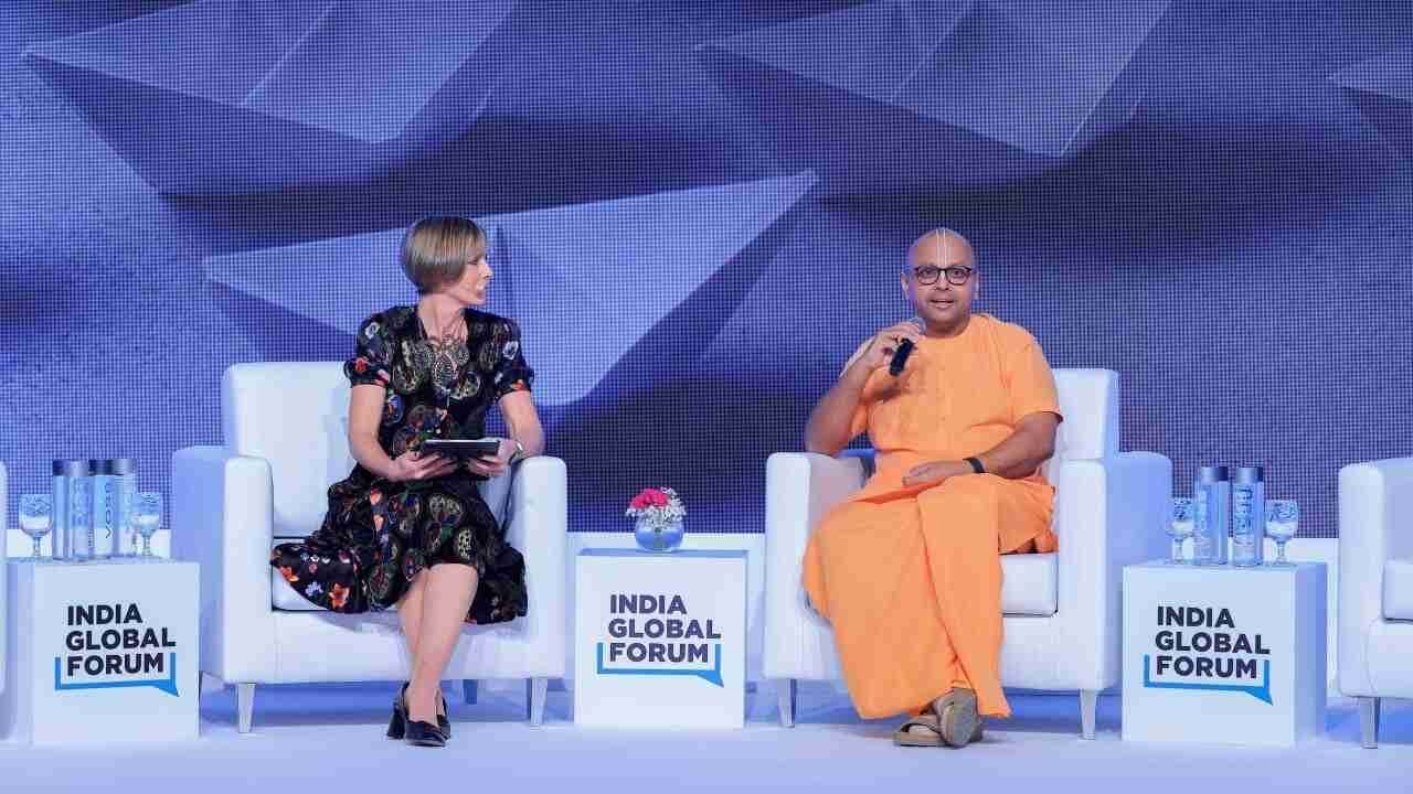 Inspiring Journeys: Conscious Leadership in Times of Crises