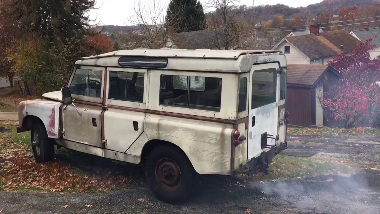 Drive my Land Rover Series 2A into my garage Land Rover Series 2A restoration 2.25L Cold Start