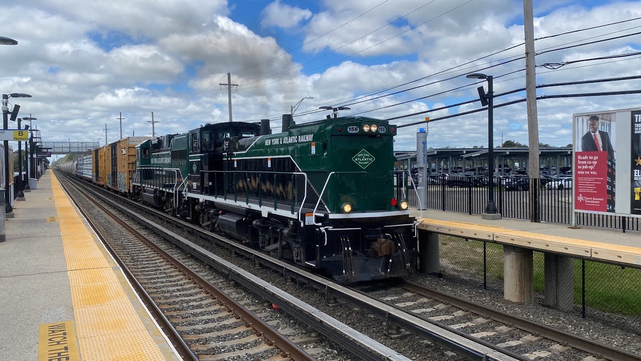 New York Atlantic Railway RS90 at deer park!