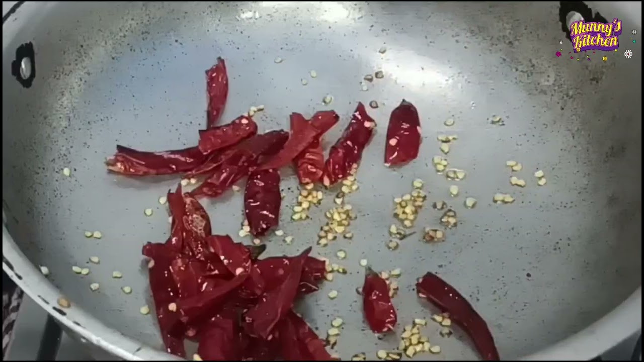 Munagaku Karam Podi #మునగాకు కారం పొడి #healthy #recipe #sidedish #munny 's Kitchen 🙂👍