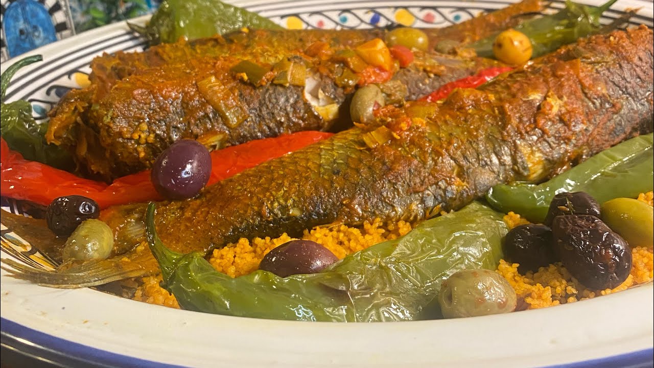 COUSCOUS TUNISIEN AU POISSONS. CUISINE MALIYA . كسكسي تونسي بالحوت(السمك )