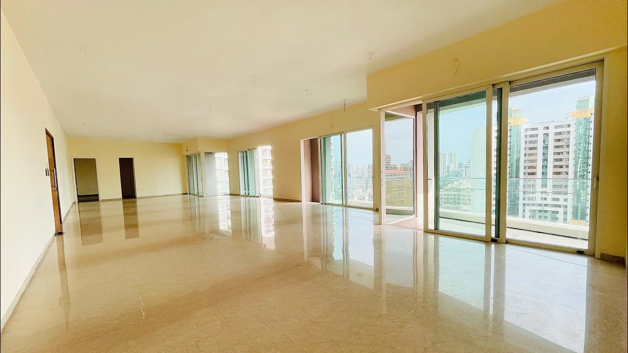 17,51 крор, большая 5-комнатная квартира, весь этаж, Windsor Grande Residences, Ошивара, Локхандв...