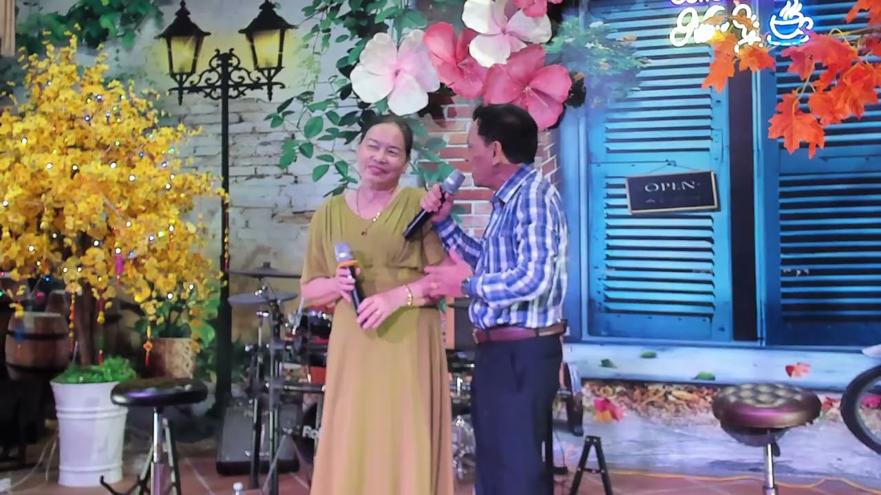 Gửi về anh (Gửi về em) -  Sáng tác: Đỗ Thu  - Trình bày : Nguyễn Vàng & Lê Thắm