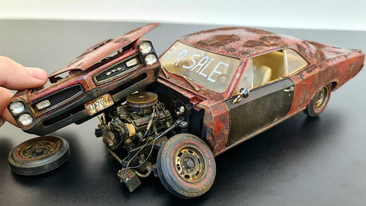 Restoration Pontiac GTO 1966 - Abandoned Model Car