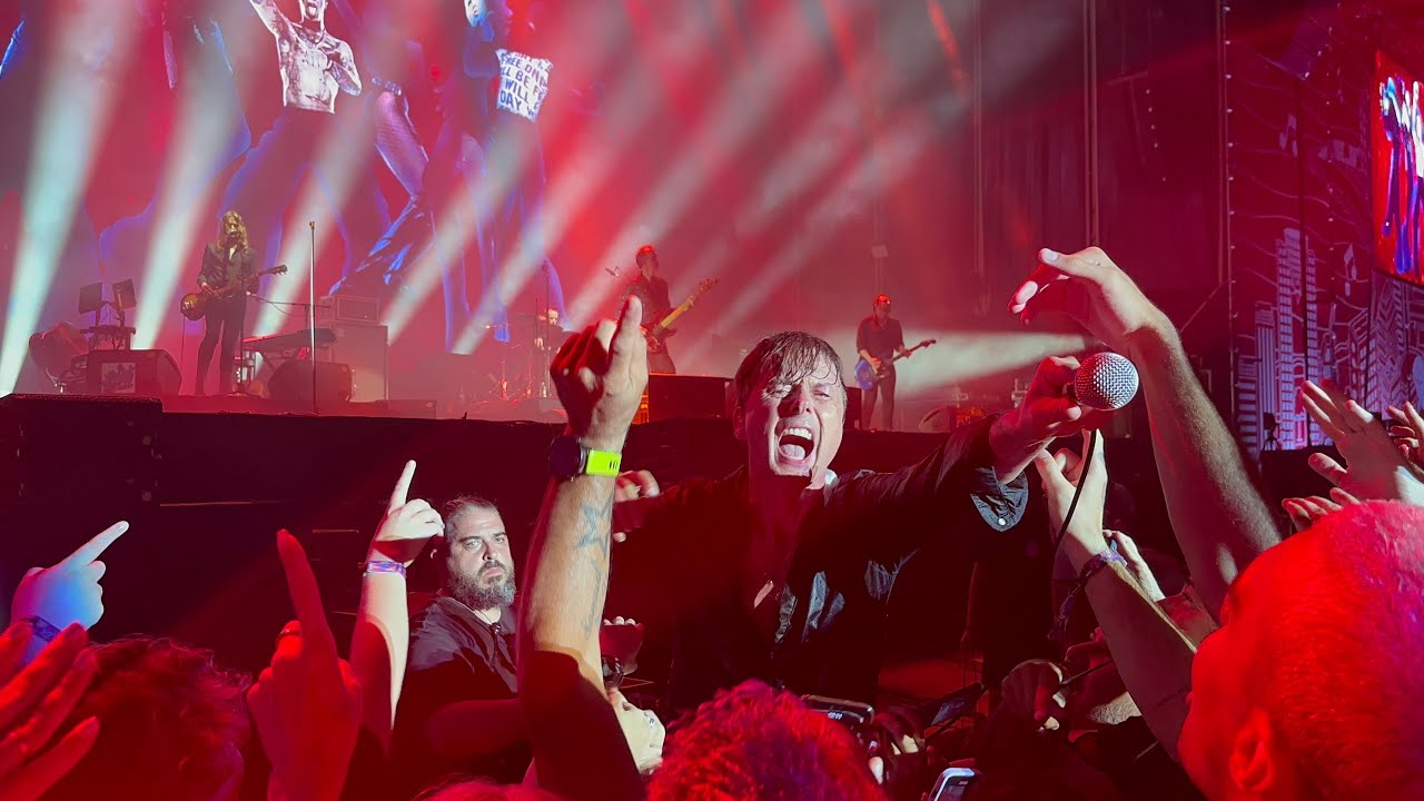 Suede - Beautiful Ones @ Low Festival, Benidorm 27/07/2024 [4K]
