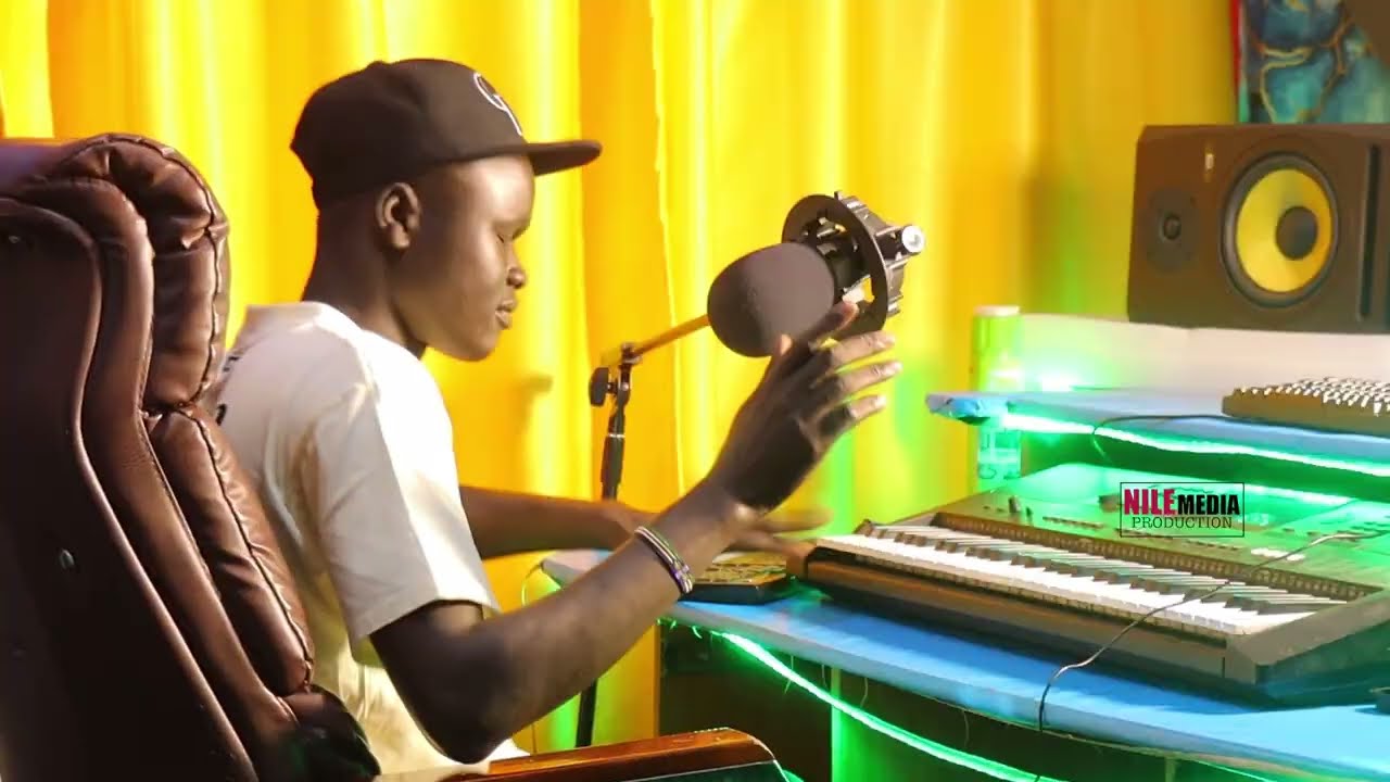 AYUEL MADIT NEW HIT