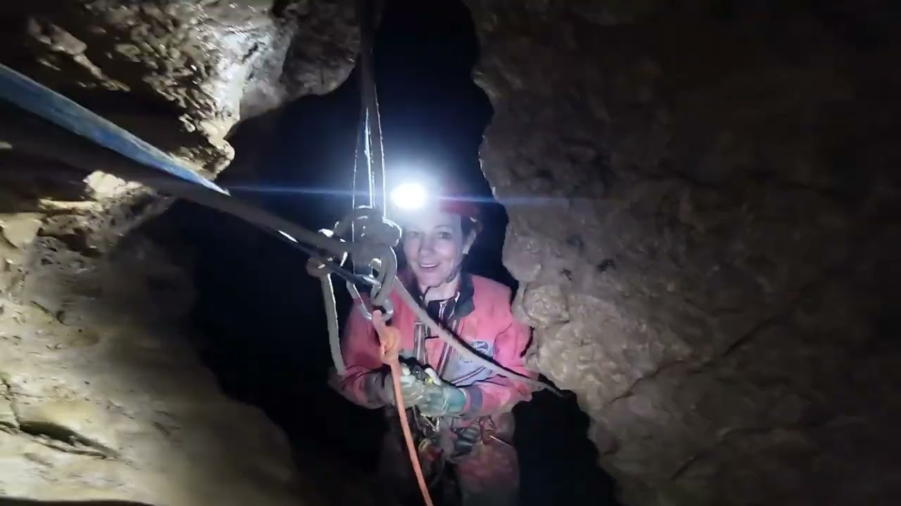 Alapfokú barlangász tanfolyam.  🦇🧗 (TBE) Balekina-barlang .