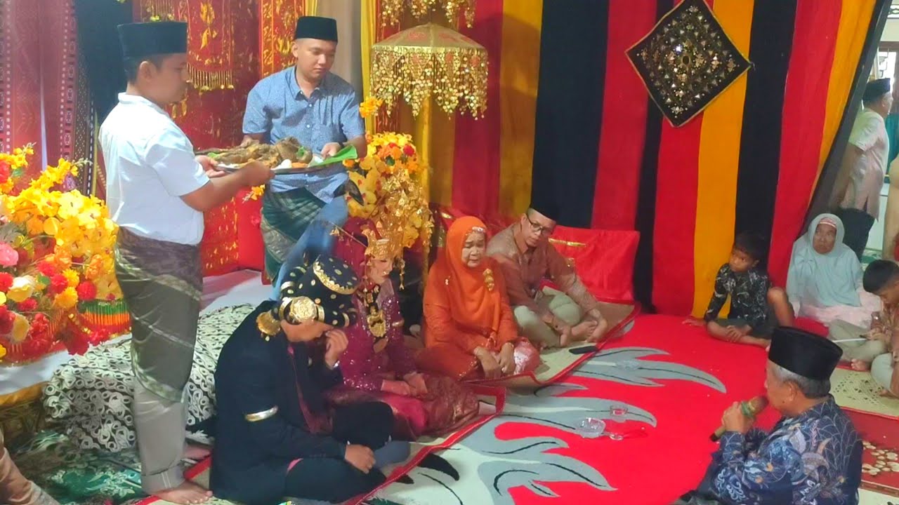 Mangupa Pengantin Mandailing Bersama Udak Lutan Pastab Julu di Hutarimbaru Kota Nopan