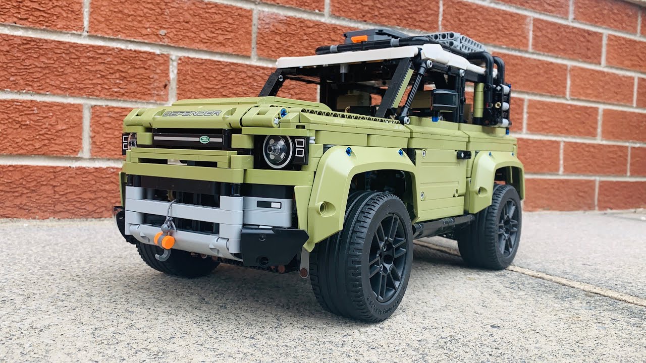 Lego Technic Land Rover Defender 42110 - Full Build and Review of the 2020 Defender 90!!!