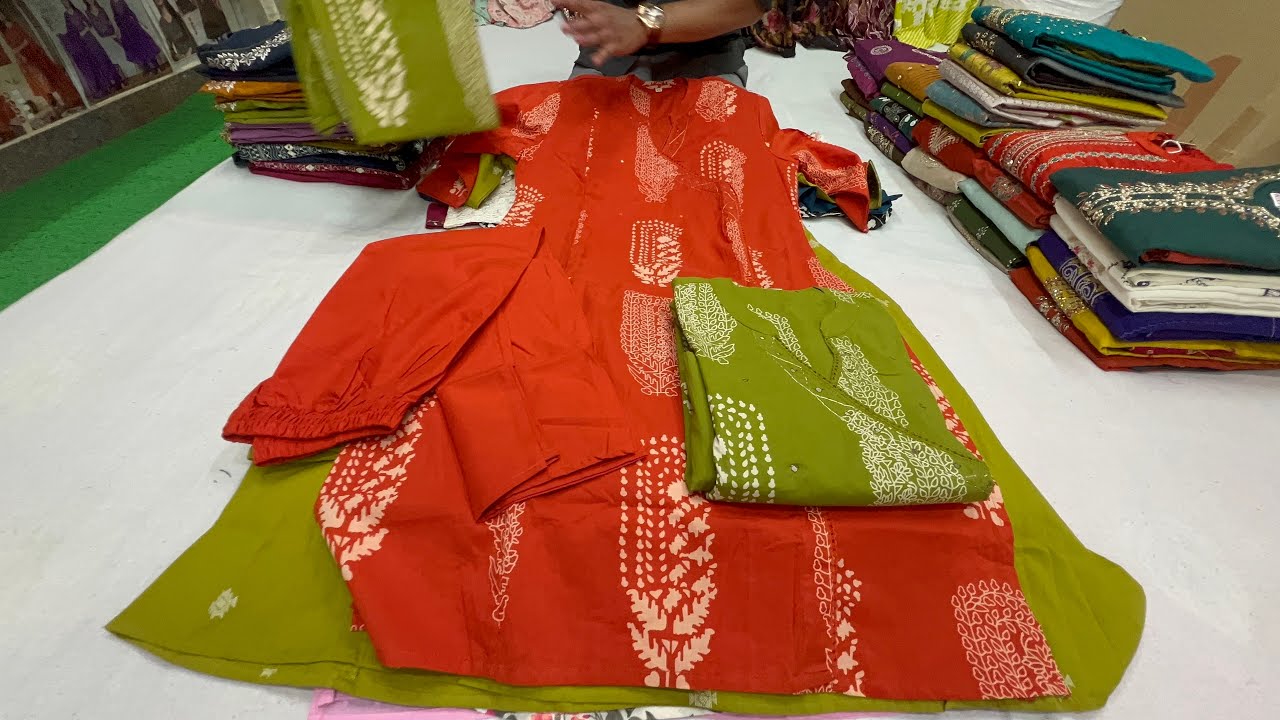 90/-Branded kurtis shop in chickpet Bangalore💃 leggings,avassa,fusion,dhuni kurtis S to 3XL