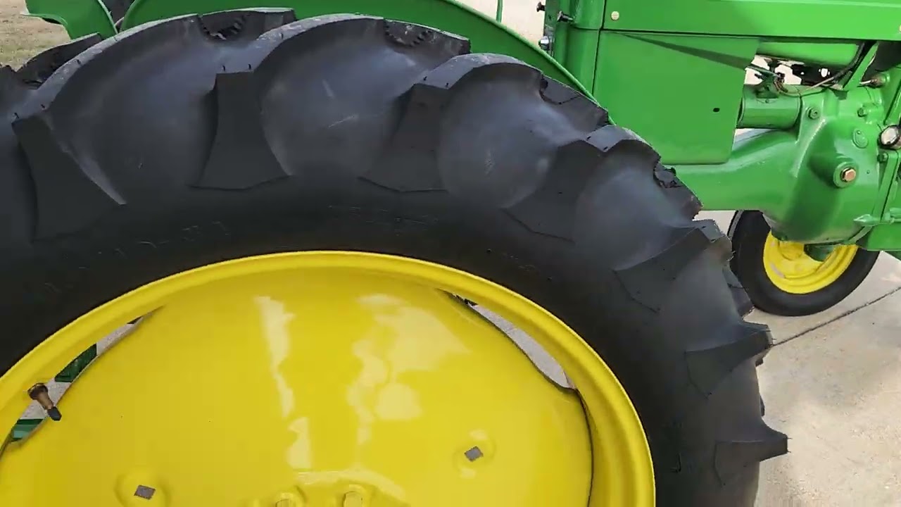 John Deere MT belt pulley, power take off shaft., and lift operating