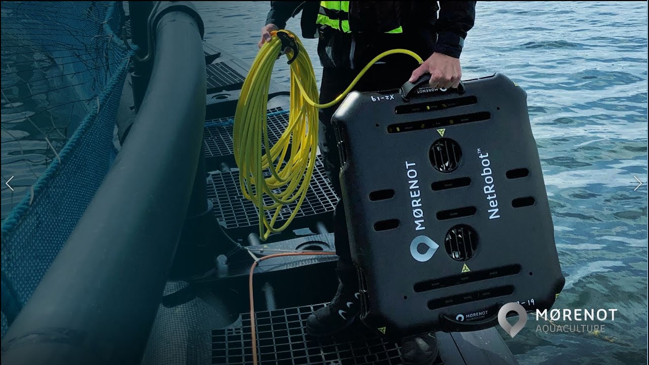 Netrobot™ keeps the aquaculture net clean