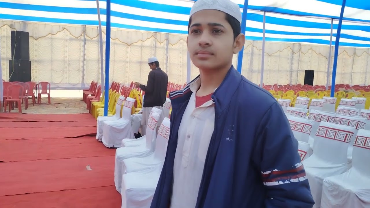 Nabi ke khulqe  azeem tar ne  sabhi ko apna bana ke chhoda