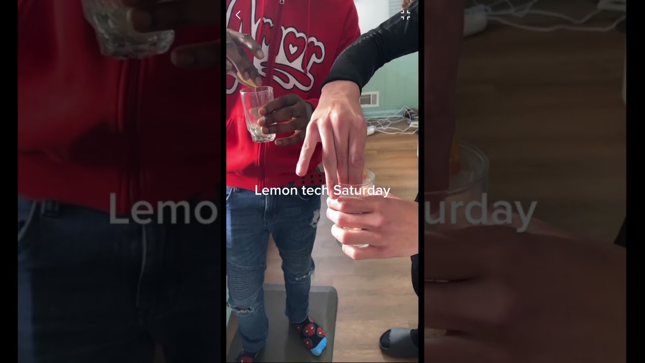 Lemon tech technique #lemonade #cooking #bakingrecipe #bakingszn #newyear #newyearnewme #technique