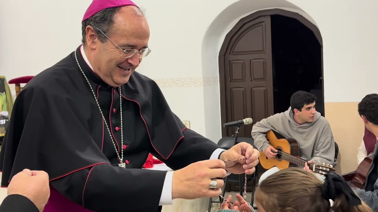 Tráiler: Gracias, Don Jesús,  por su visita pastoral 