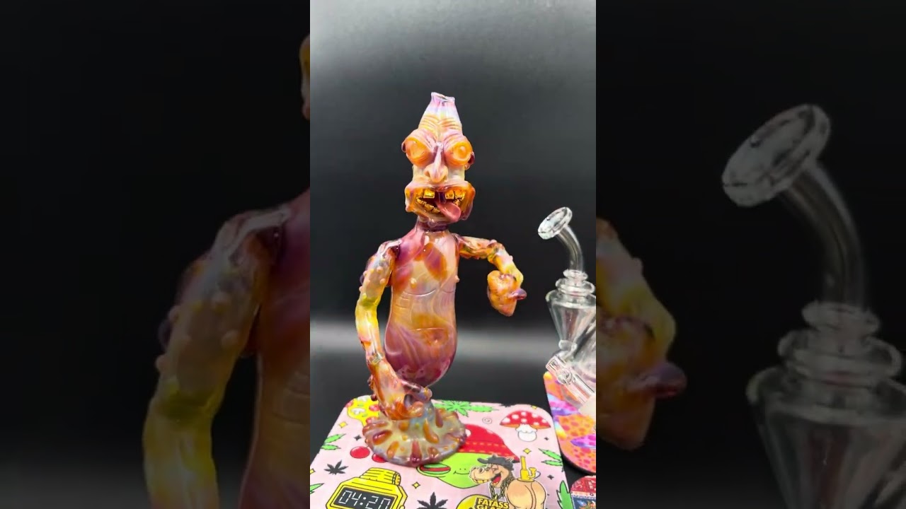 What is Scientific Glass Bongs \ Dab Rigs? Versus Heady Glass & Novelty Glass