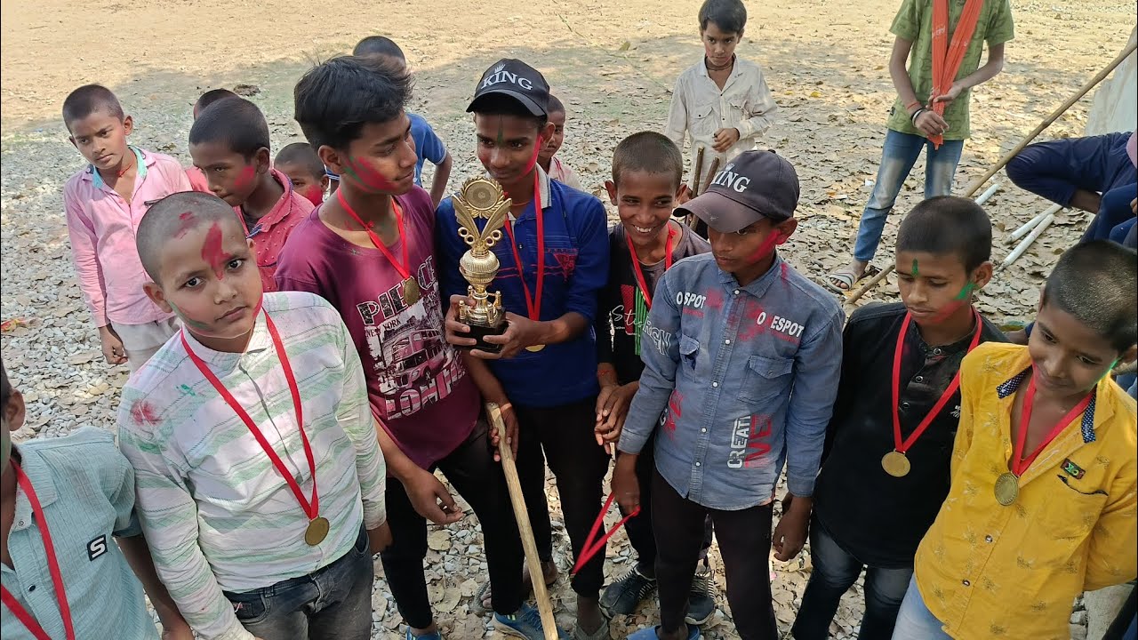 Holi cap gav ka them dekhiya 😀😃#cricket #tunamach 