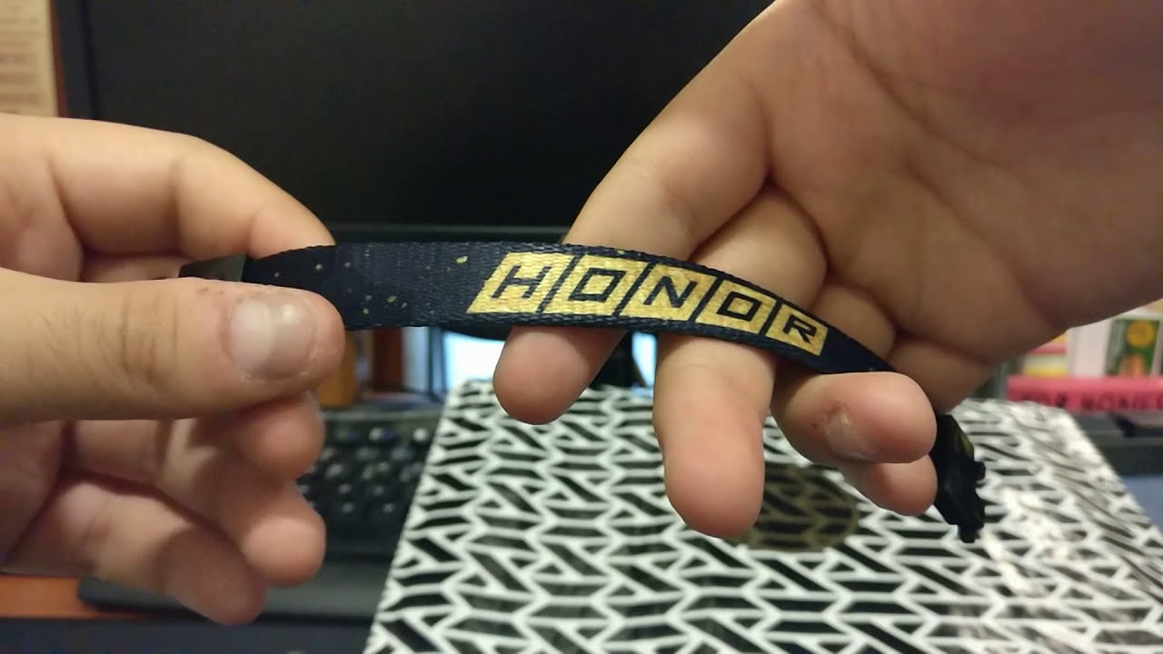 ZOX: Unboxing a Single, a Strap and an Imperial