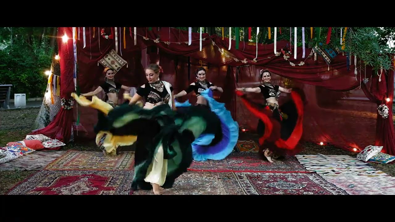 Street tribal dance. ATS skirts.Tribal_Crimea