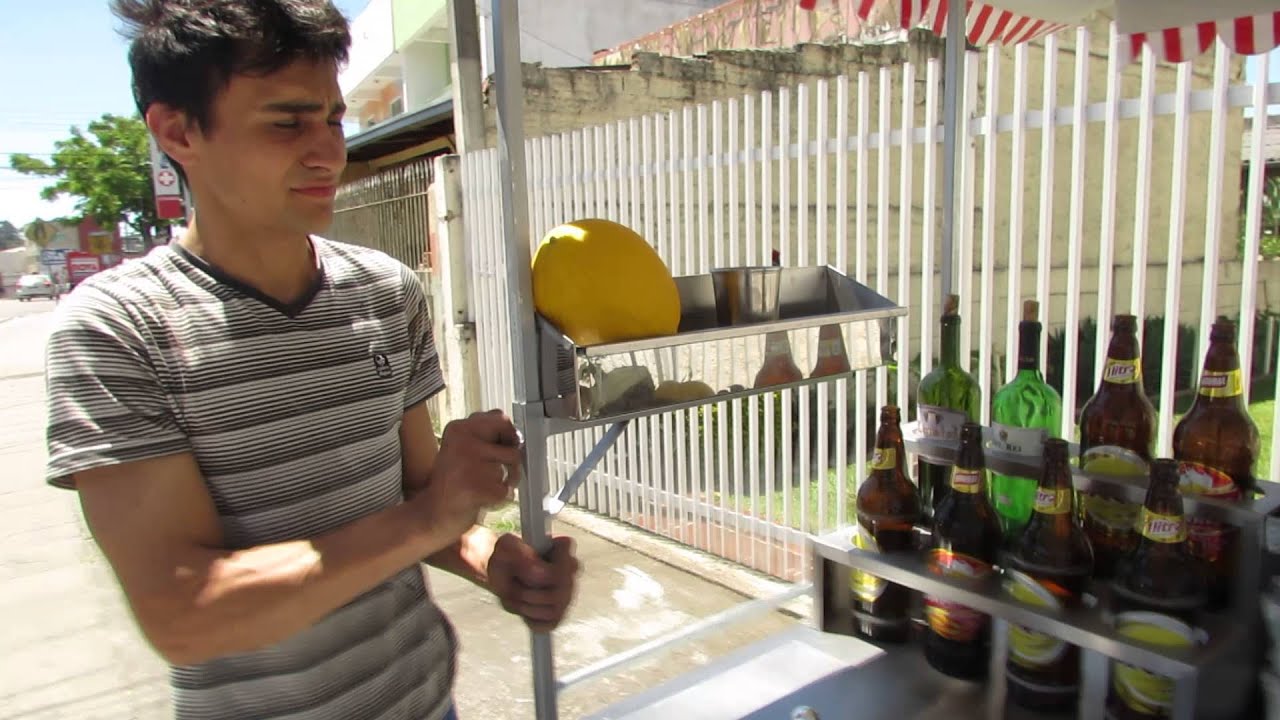 Carrinho de Bebidas Batidas Drink's e Coquetéis