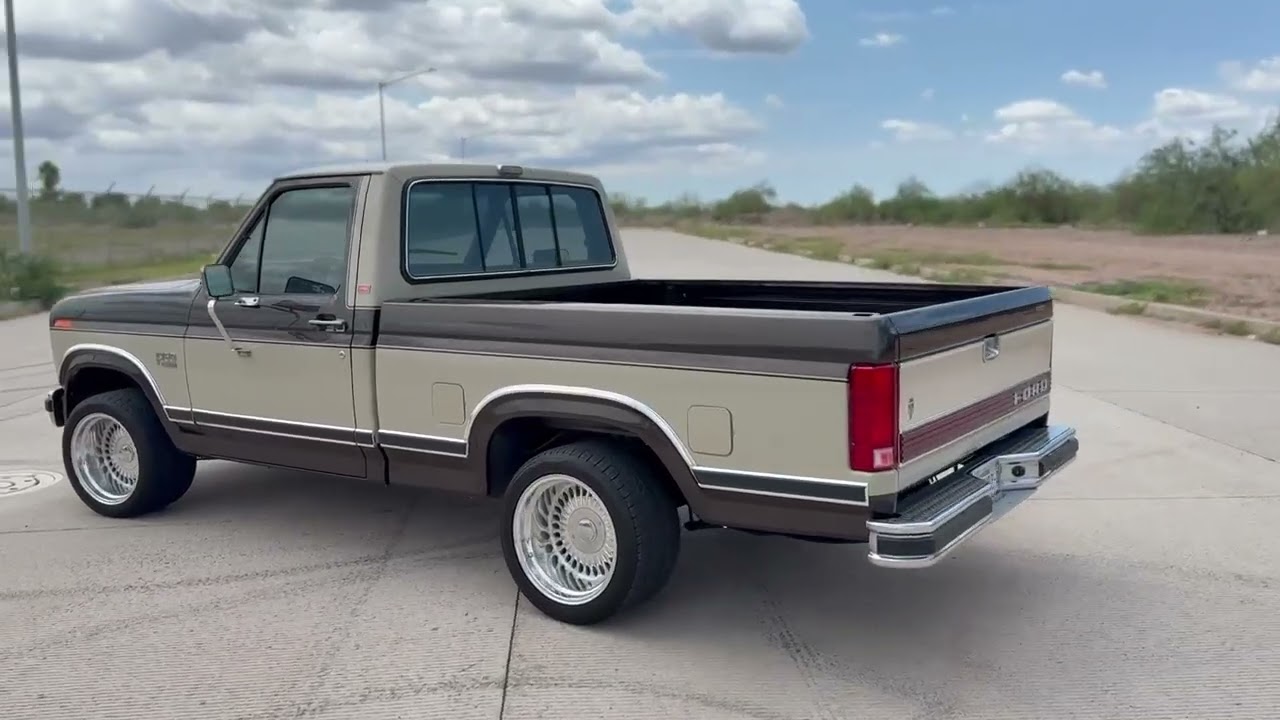 FORD LARIAT F150 BULLNOSE 1986 Aka 
