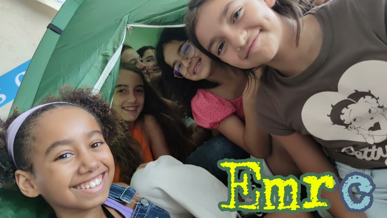 EMRC a acampar na escola