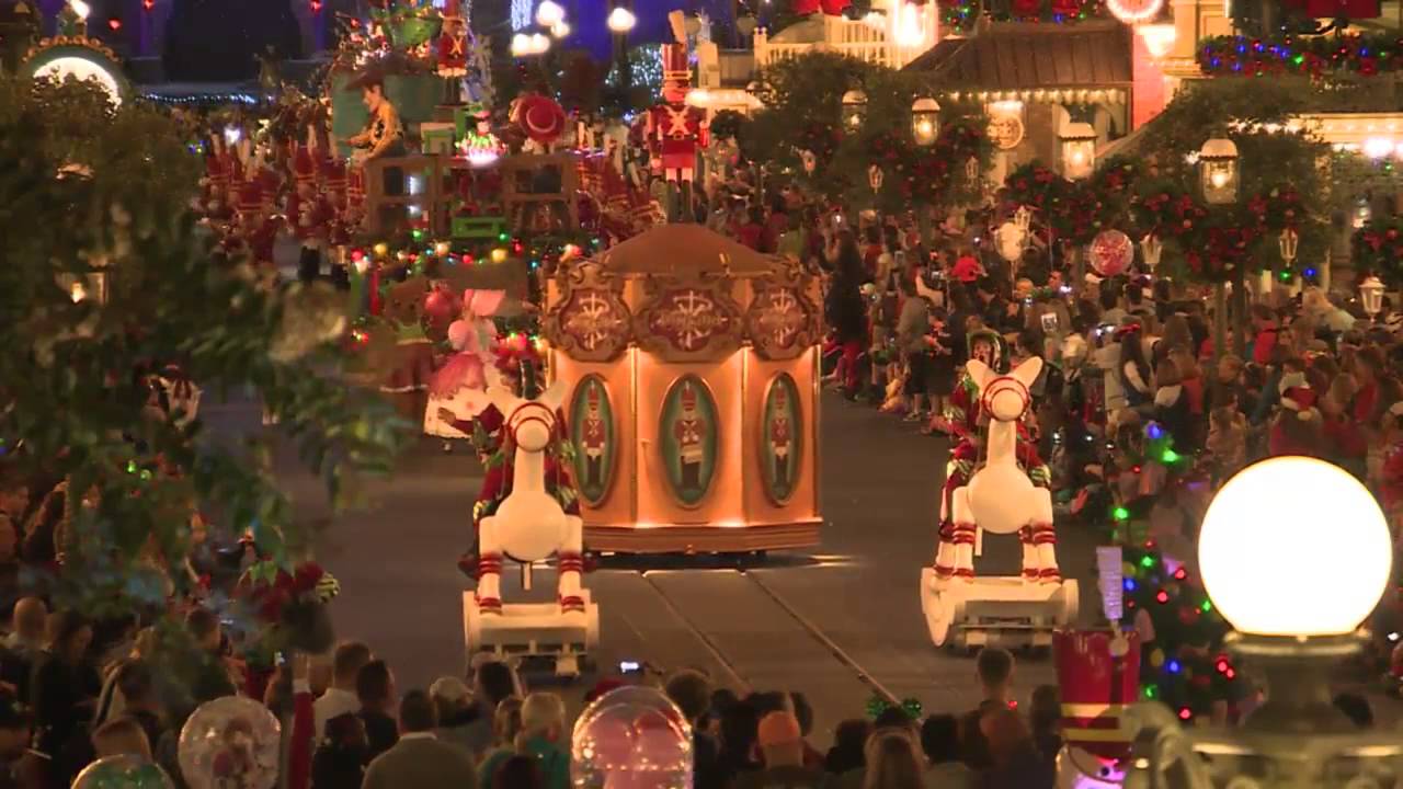Mickey’s Once Upon A Christmastime Parade