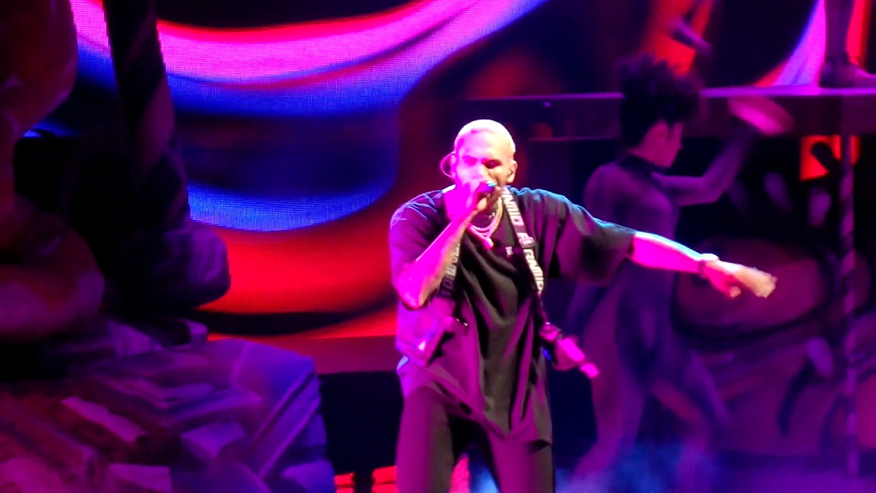 Chris Brown - Temporary Lover - Indigoat Tour Sac 10/12/19