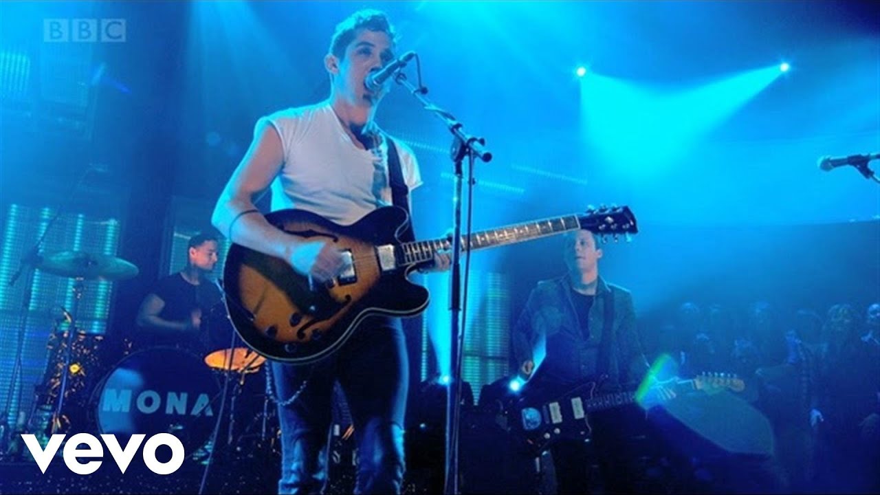 Mona - Teenager (Live On Later... With Jools Holland, 2010)