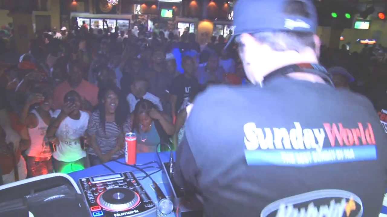 DJ DENZO