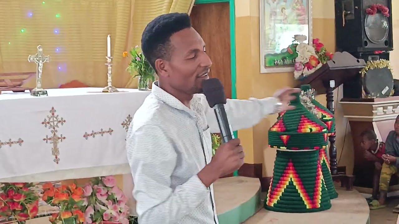 🎤ከዘማር_አብርሃም_ዊጠሞ_ወንጌል_ሥሬዕ_የምል_ድንቅ_መዝሙር_በኦፎደ_ካቶሊክ_ኮንፍረንስ_ለይ
