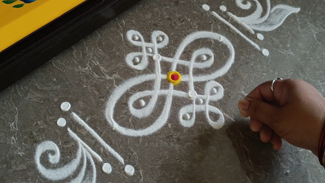 Easy border rangoli designs | Friday rangoli | Simple border muggulu | Daily rangoli | Door rangoli