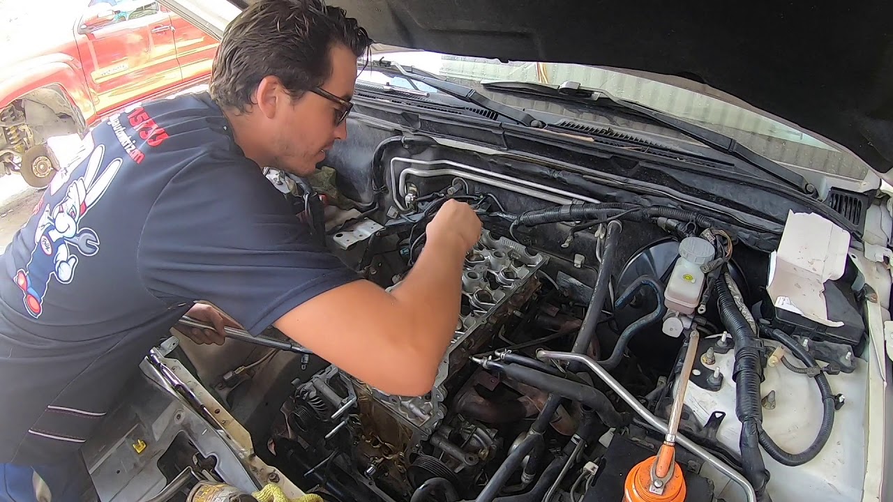 Suzuki Grand Vitara  poner a tiempo timing y empaque (2005-2015)