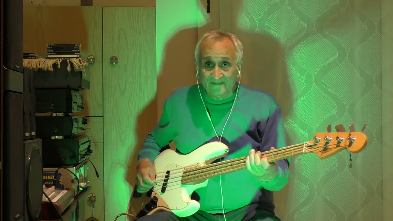 TUTTO A POSTO NOMADI Tony Salvato al basso 🎸