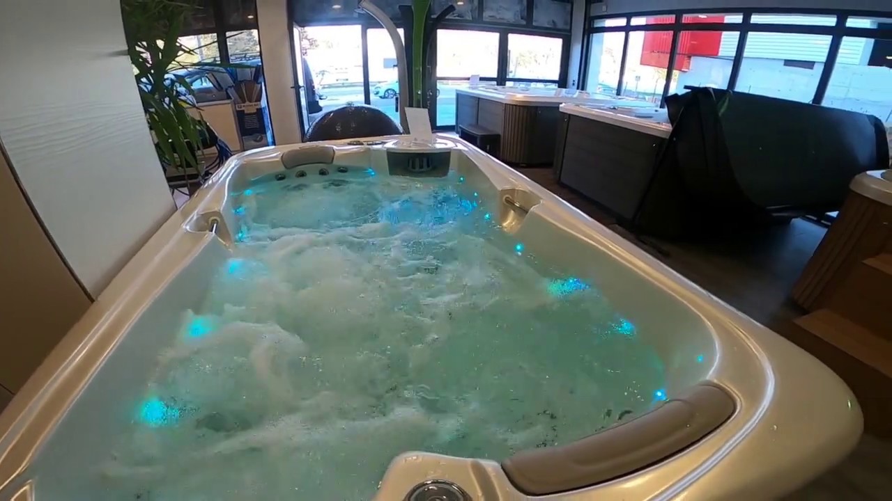 D&eacute;couvrez notre showroom SPA ONE