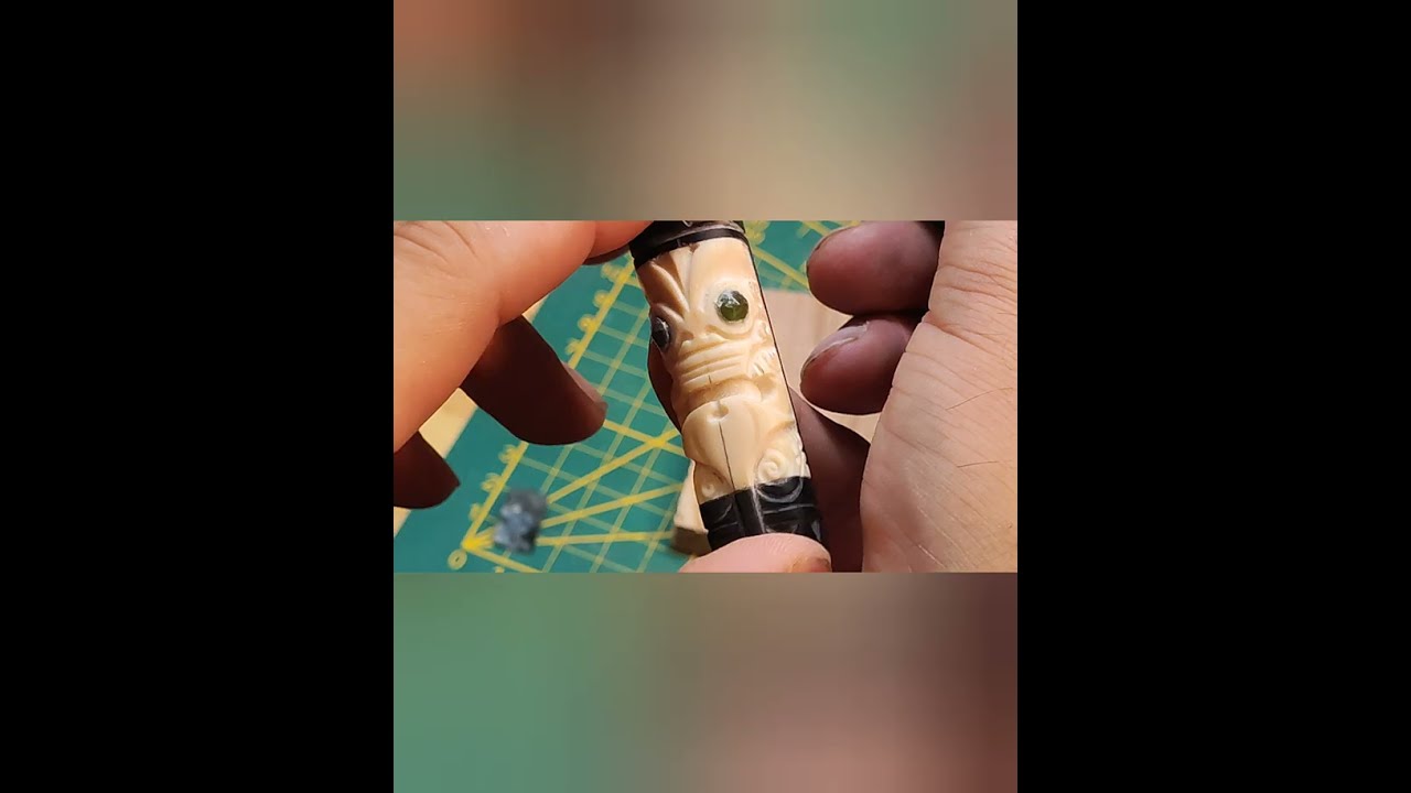 création d un Tiki en ivoire de mammouth/jade/ébène étape par étape.