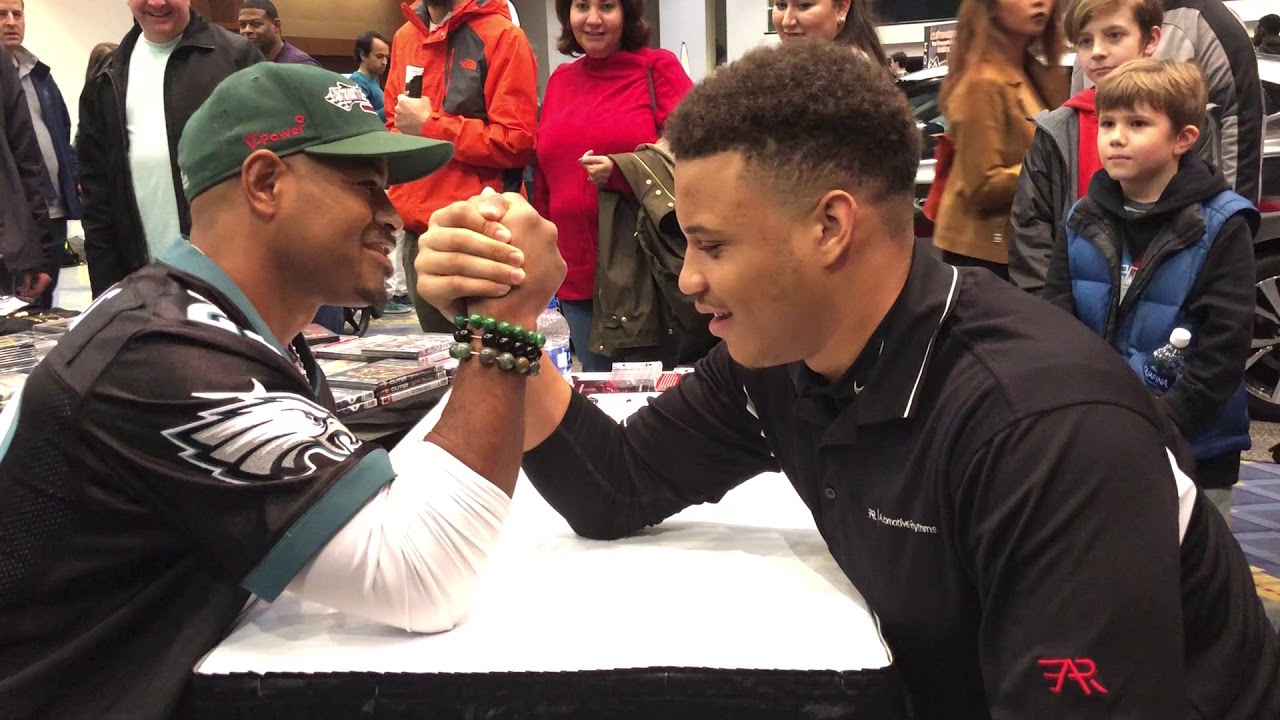 Undefeated Vegan Arm Wrestler Kimatni D. Rawlins - Defeat 3
