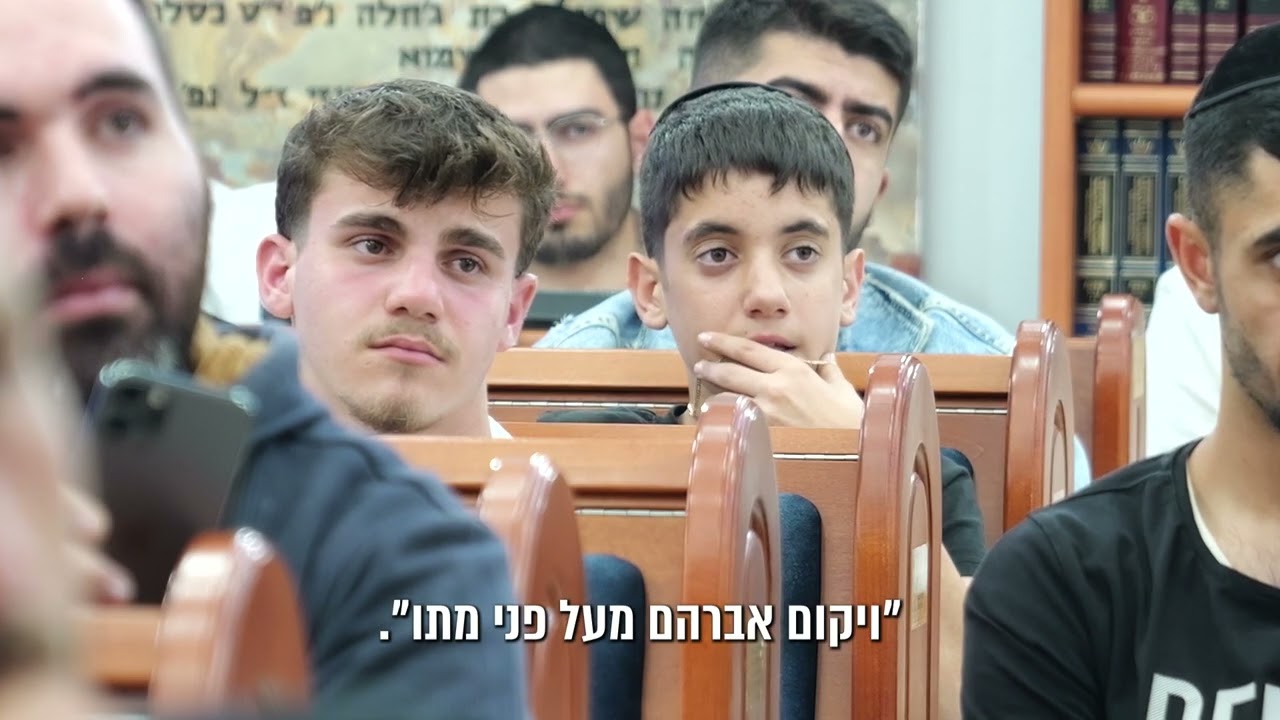 מרגישים בחושך? אכזבות וקשיים בחיים? שימו לב מה שיש לתרנגול לומר לכם🐔 הרב שניר בעידוד מדהים - כתוביות