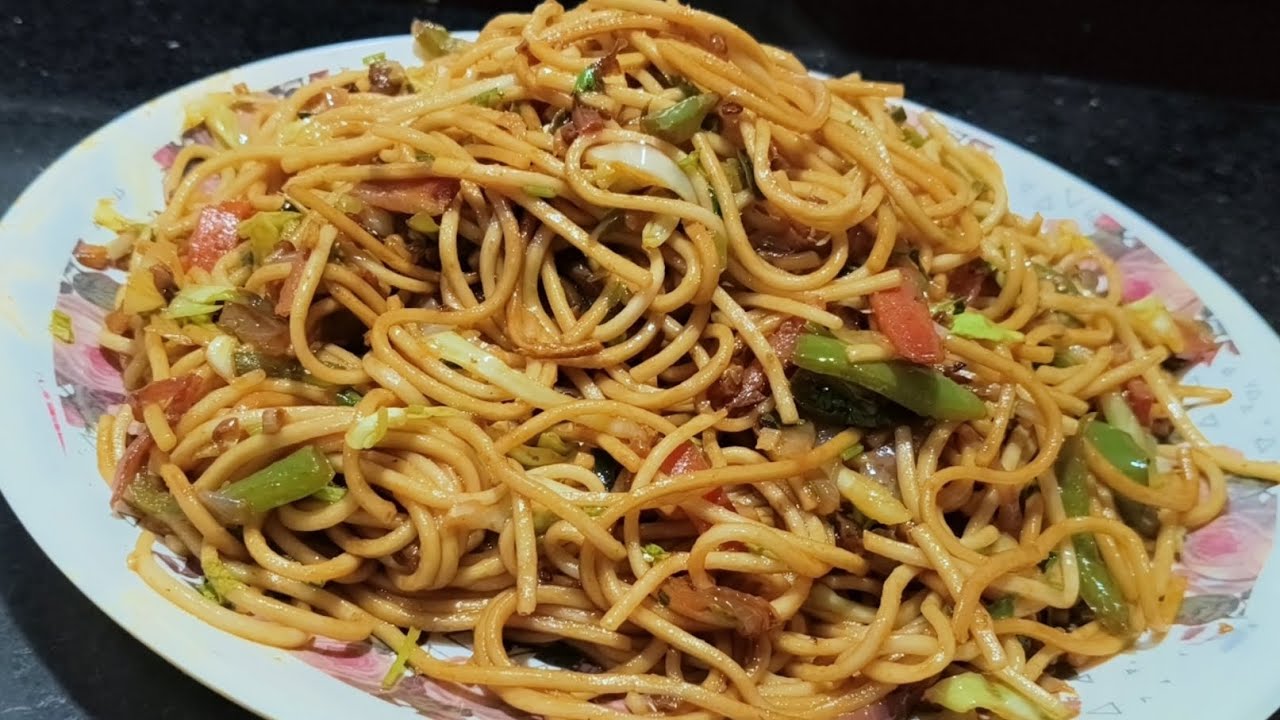 बिल्कुल बाजार जैसा खिला खिला वेज चाउमीन घर में बनाए | #trending #viral #food