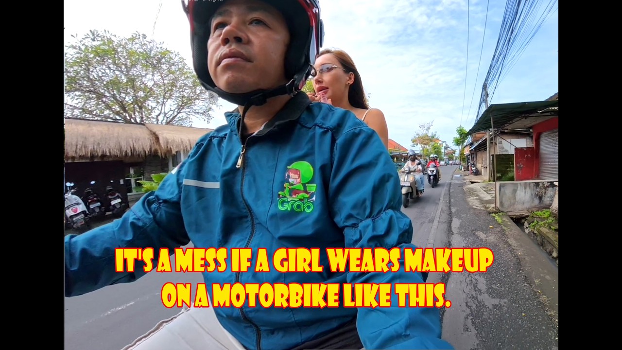 We Observe the Beauty of Bali from a Small Walk with a Beautiful Foreigner