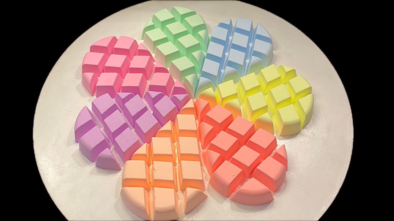 ASMR crushing sounds : cheerful colors 🍭most satisfying