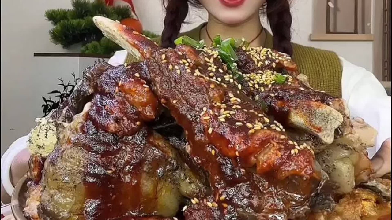 ASMR MUKBANG |香气扑鼻肉，美食满桌香。