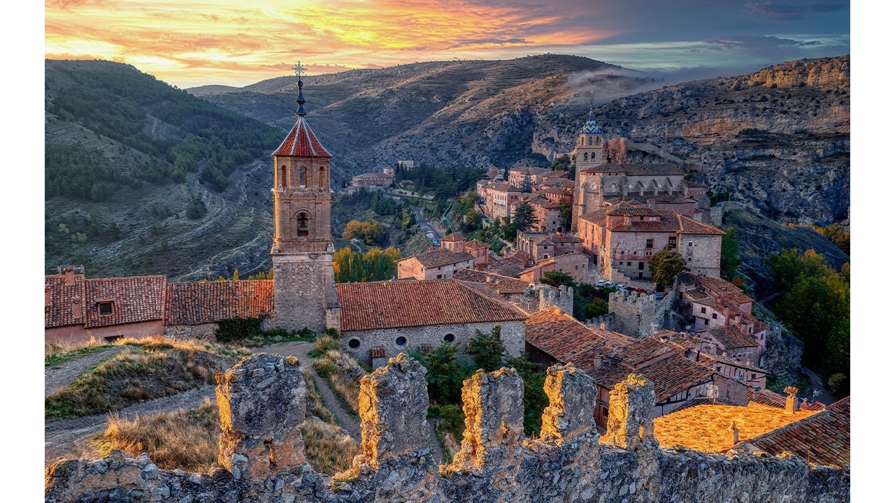 The Spanish Medieval Town that feels like Africa - Albarracin Walking Tour