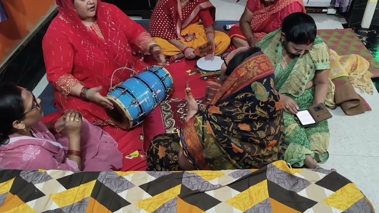 👍औढ चुनरिया लाल मैया जी मेरेघर आना 👍प्लीज लाइक एंड सब्सक्राइब करें शेयर करें कमेंट करें 👍🙏