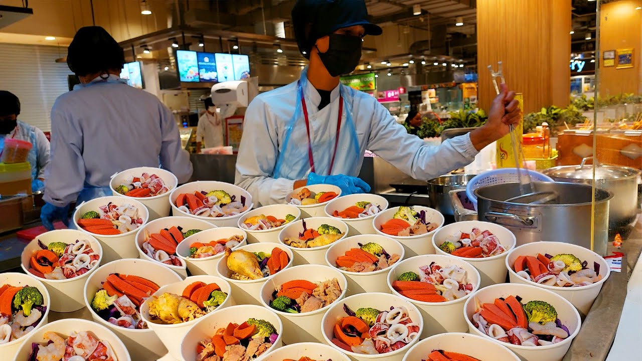 Best Food Collection at AEON Mall - Sushi, Seafood, Donuts, Rice Noodles, Sandwiches & More
