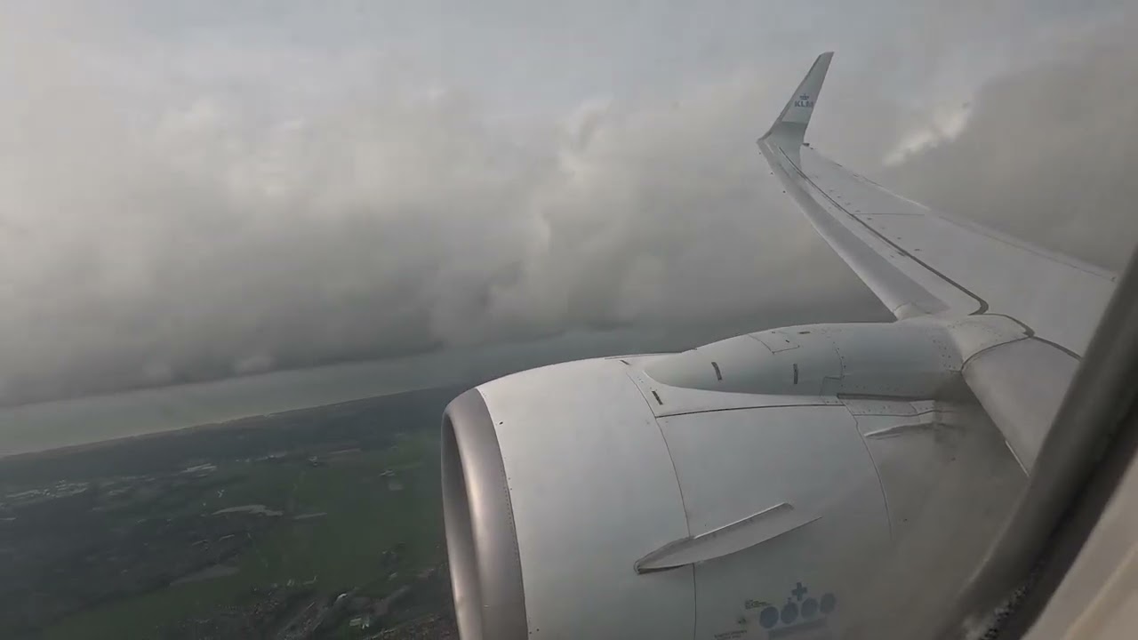 4K KLM 737-800 LANDING SCHIPHOL.