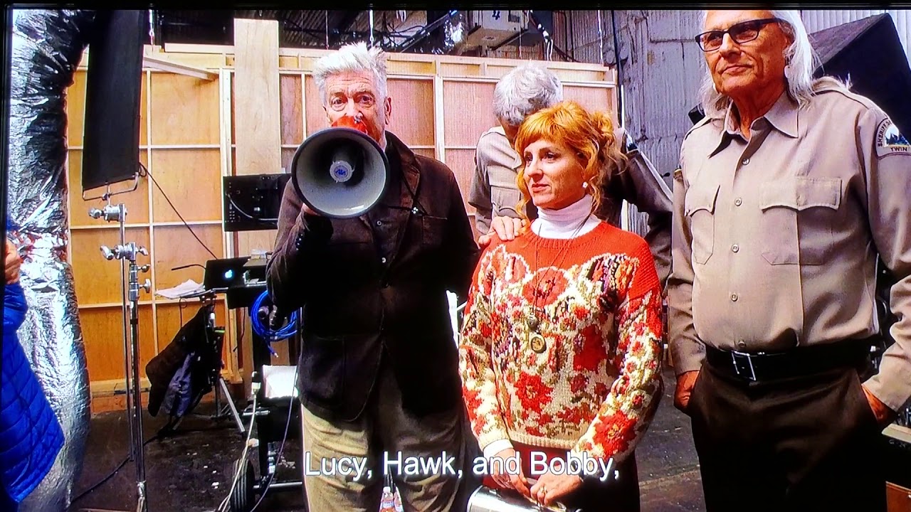 Bobby Lucy Hawk that's a wrap Twin Peaks