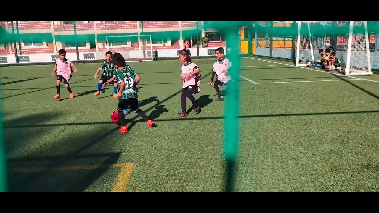 Passing, Controlling & Shooting Technique of Football/Junior football Skills #football @doodle-c1y 